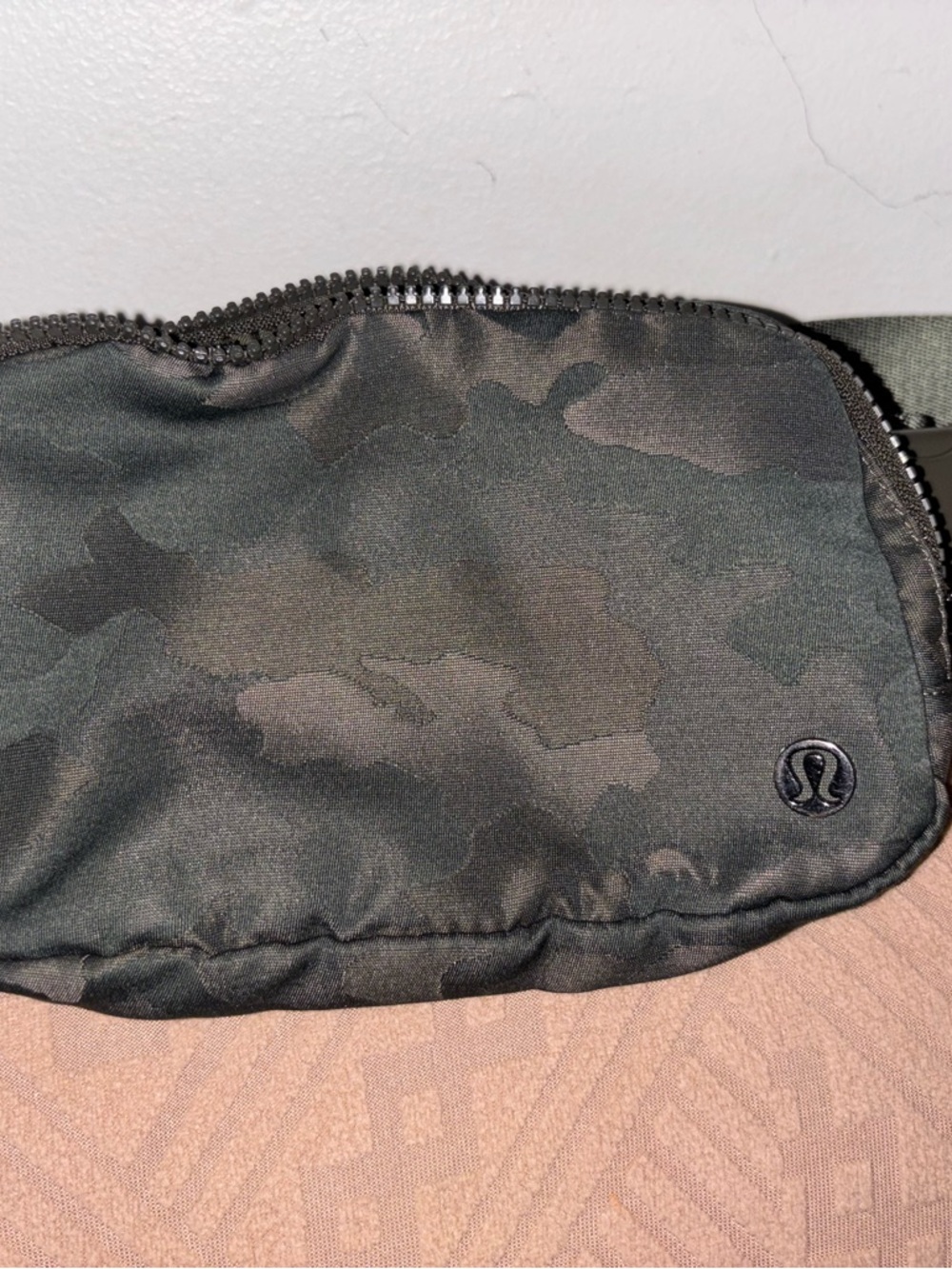 lululemon athletica Black Camo Belt Bag